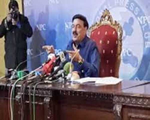 अगले 15 दिन तक सत्ता में बने रहेंगे इमरान : शेख रशीद